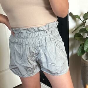 Free People The Way HOme Short in Gray. M